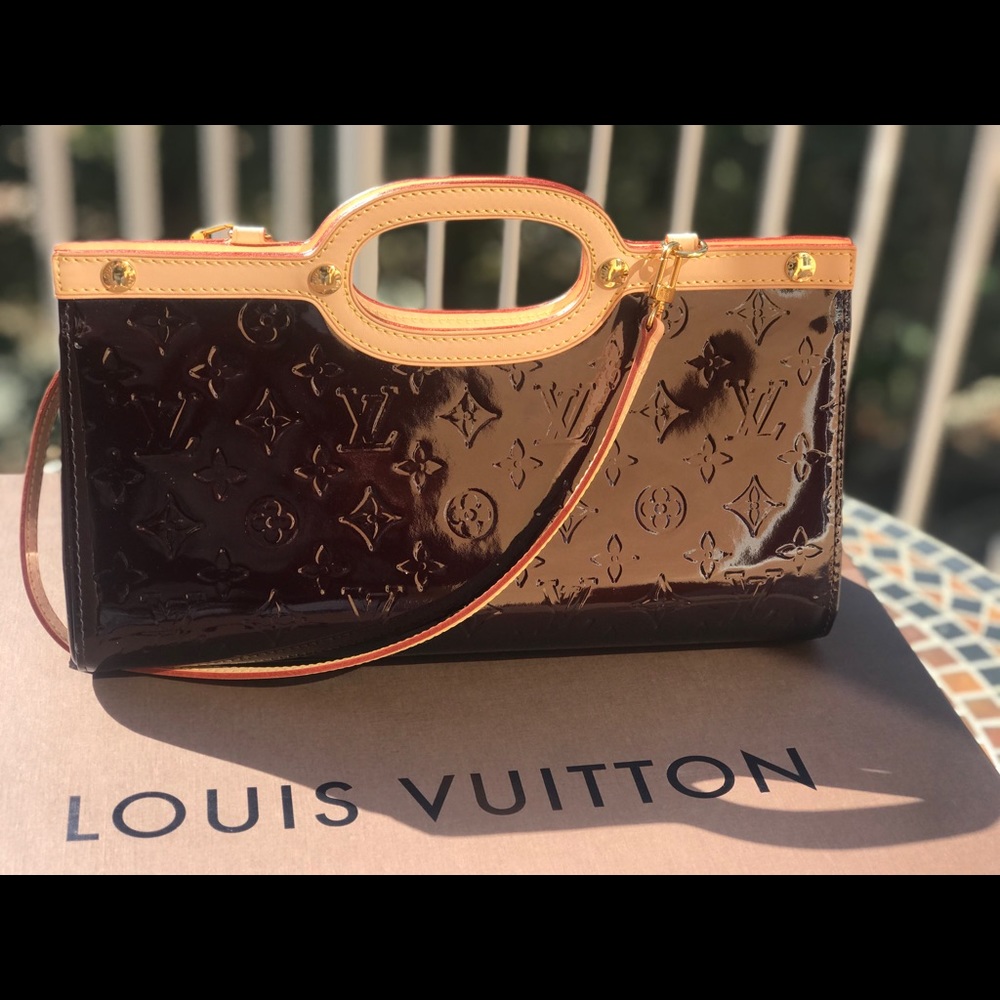 FLASH SALE!LOUIS VUITTON ROXBURYDRIVE AMARANTE BAG